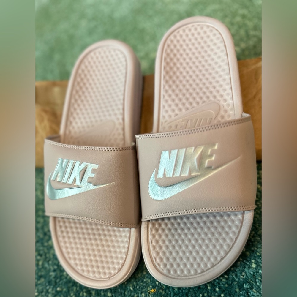 Women’s Nike Benassi Slide Sandals - Size 10